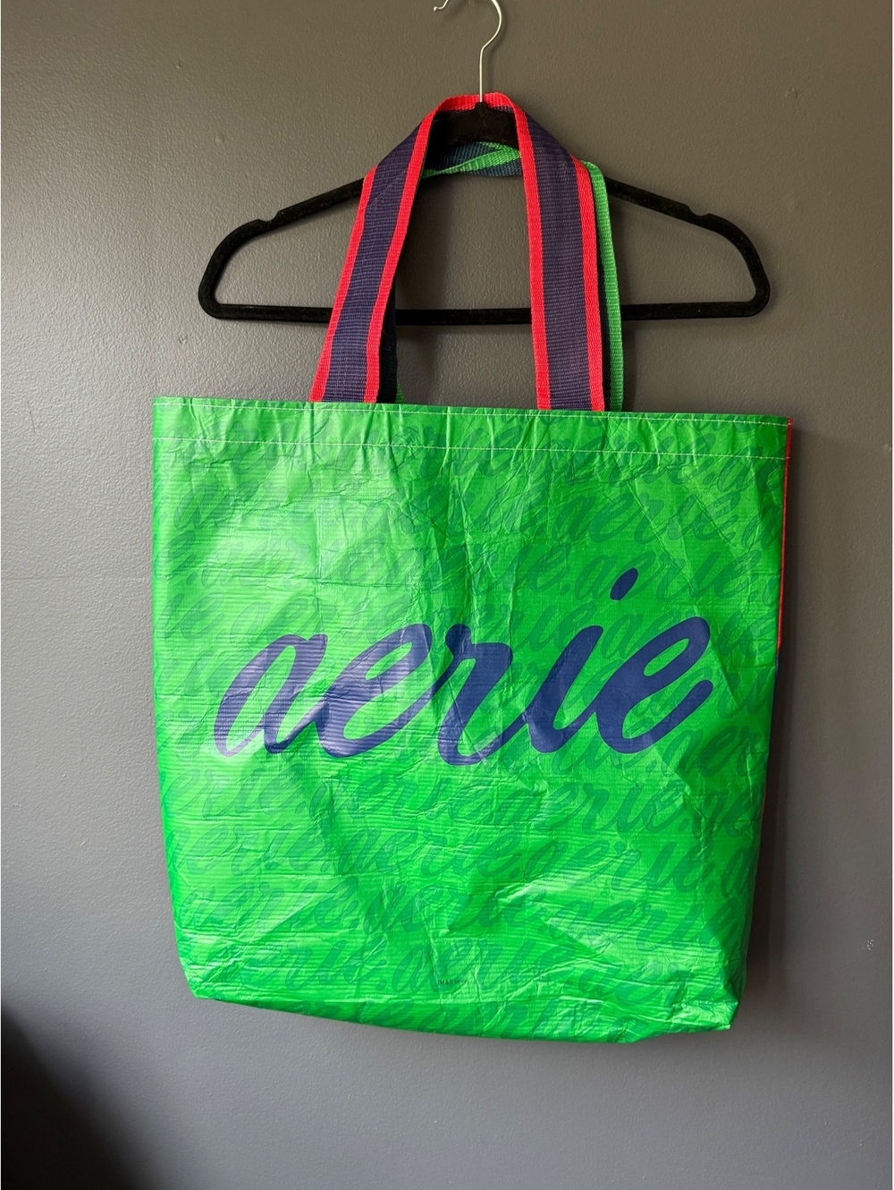 Aerie Reuseable Tote Bag with Smiley Face Design